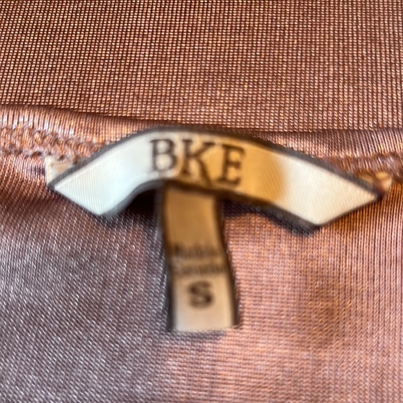 BKE  Shiny Tank Top. Very soft - Picture 3 of 3